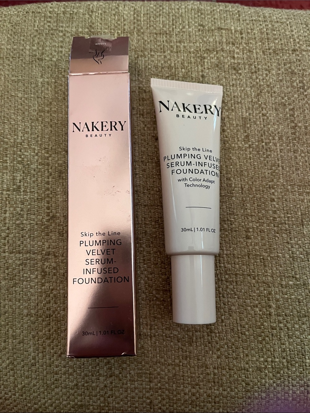 Plumping Velvet Serum-Infused Foundation — Neutral Beige